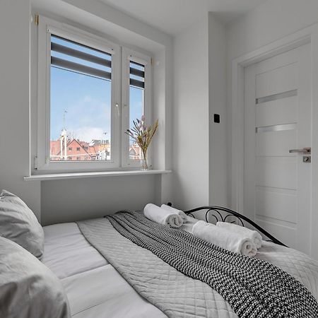 Motlawa Bulvar Residence Z Widokiem Na Rzeke Motlawa By Downtown Apartments กดัญสก์ ภายนอก รูปภาพ